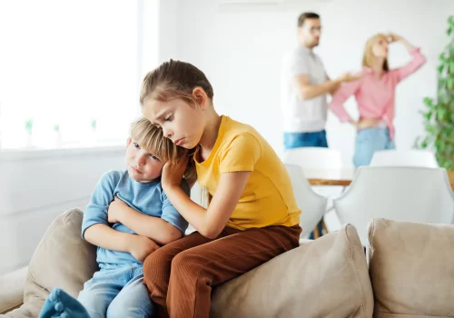 L’enlèvement d’un enfant par un parent est-il puni ?